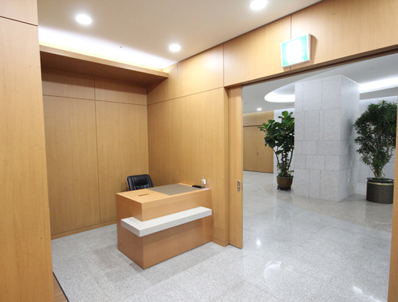 접객실 입구